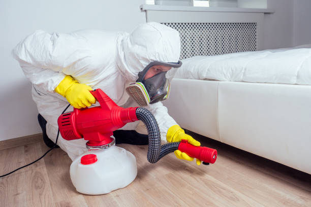 Best Pest Removal Services  in Ontonagon, MI